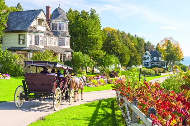 Mackinac Island claims top spot as best weekend getaway in Midwest